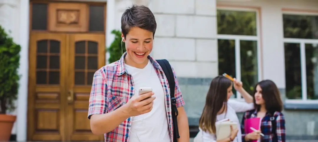 Best Value Wireless Cell Phone Plan for Students - Whoop Mobile